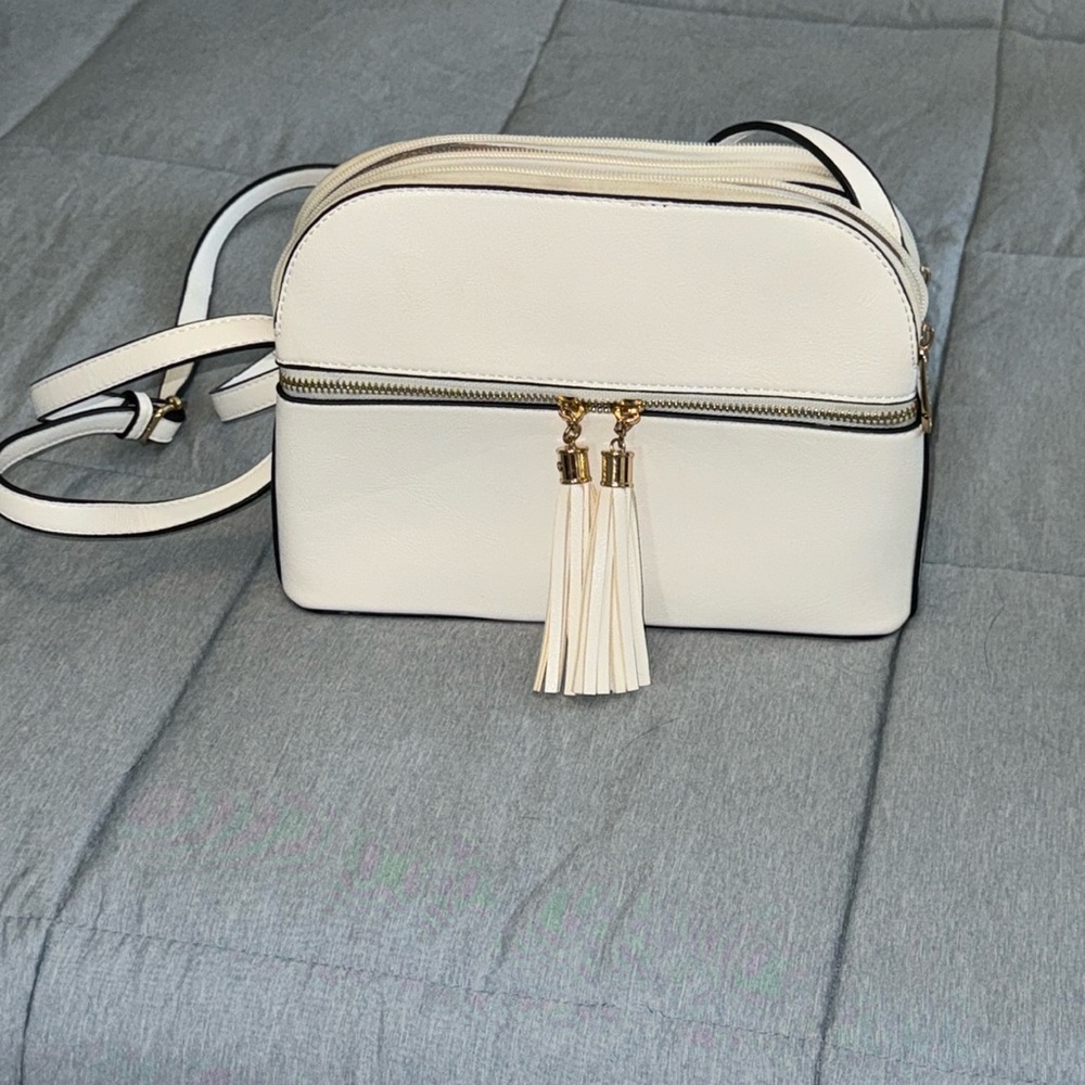 Satchel that has it ALL